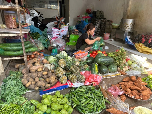 Thị trường ngày 13/9: Giá rau củ có hạ nhiệt, nhưng chưa đáng kể